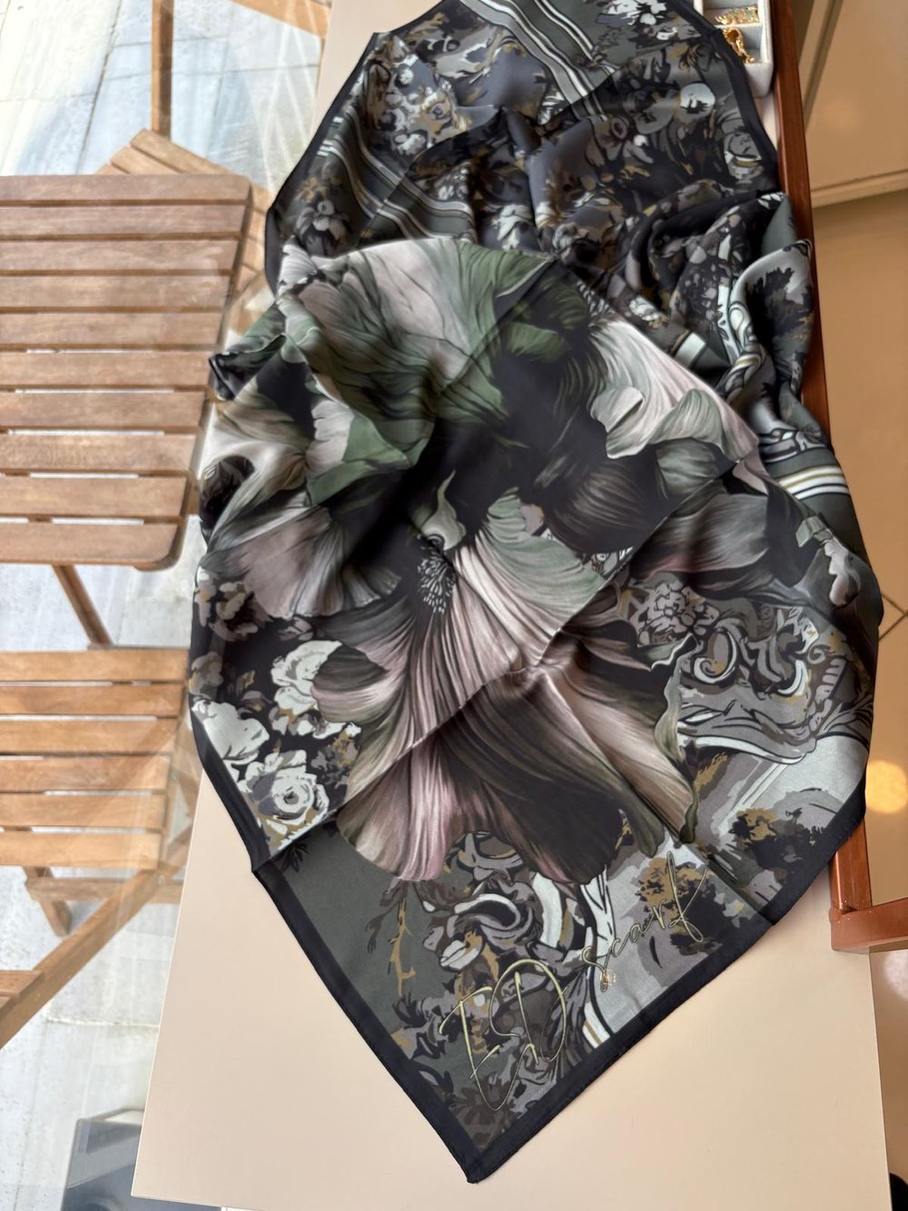 Ed Scarf  Viskon Esarp Siyah