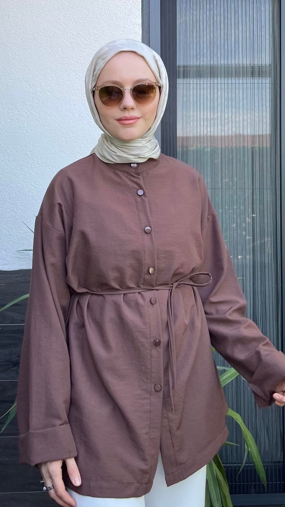 HAKİM YAKA GÖMLEK KAHVERENGİ