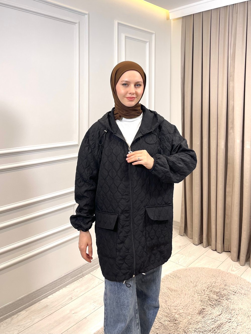 KAPİŞONLU KAPİTONE KAP SİYAH
