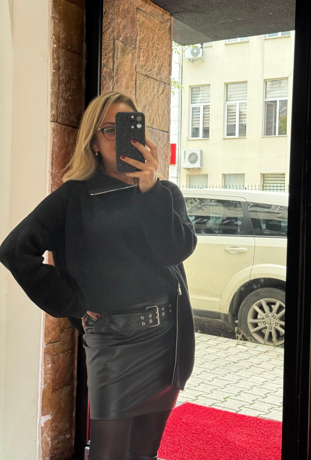 Deri Kemerli Mini Etek Siyah