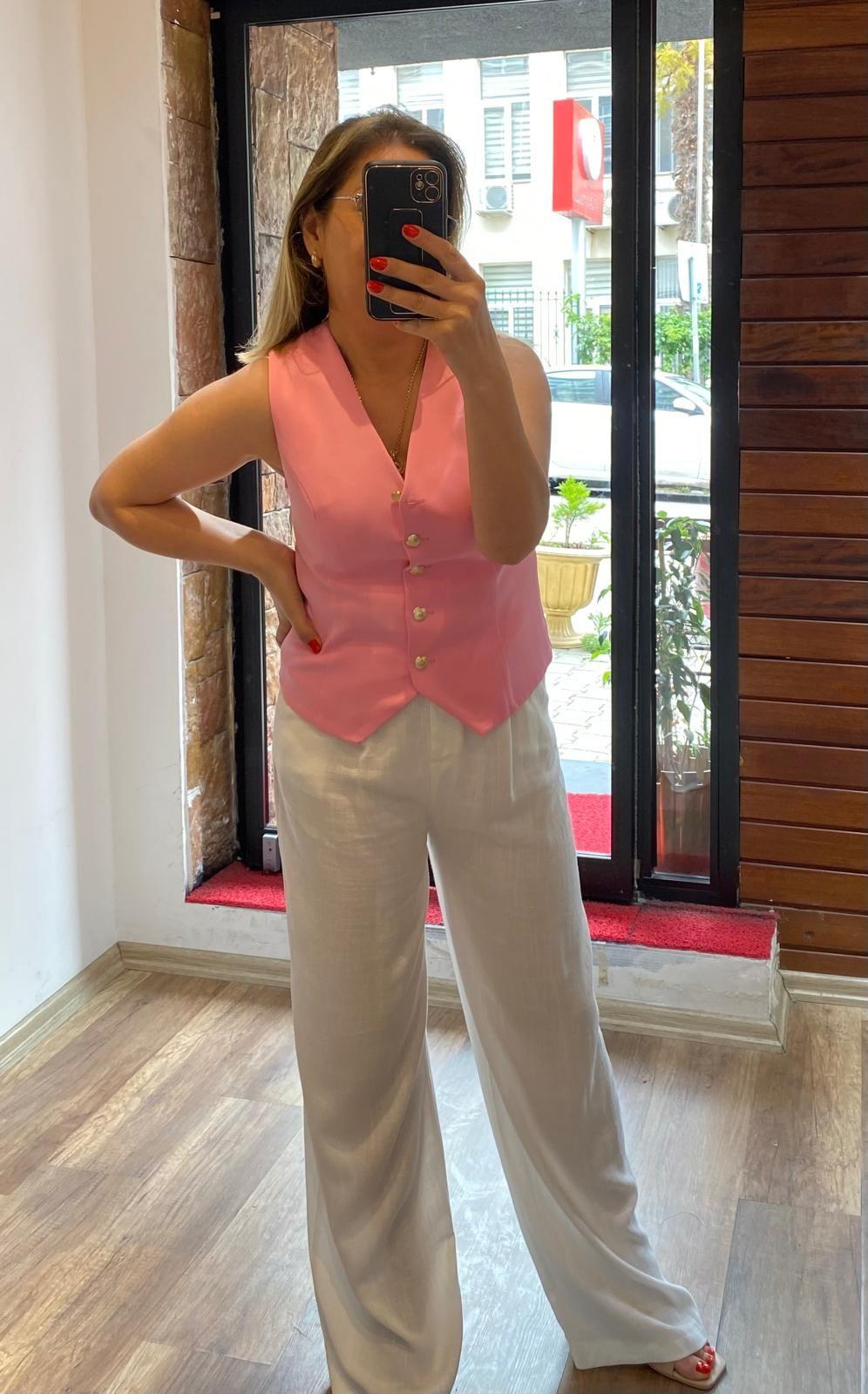 Gold Düğmeli İç Astarlı Yelek Pembe