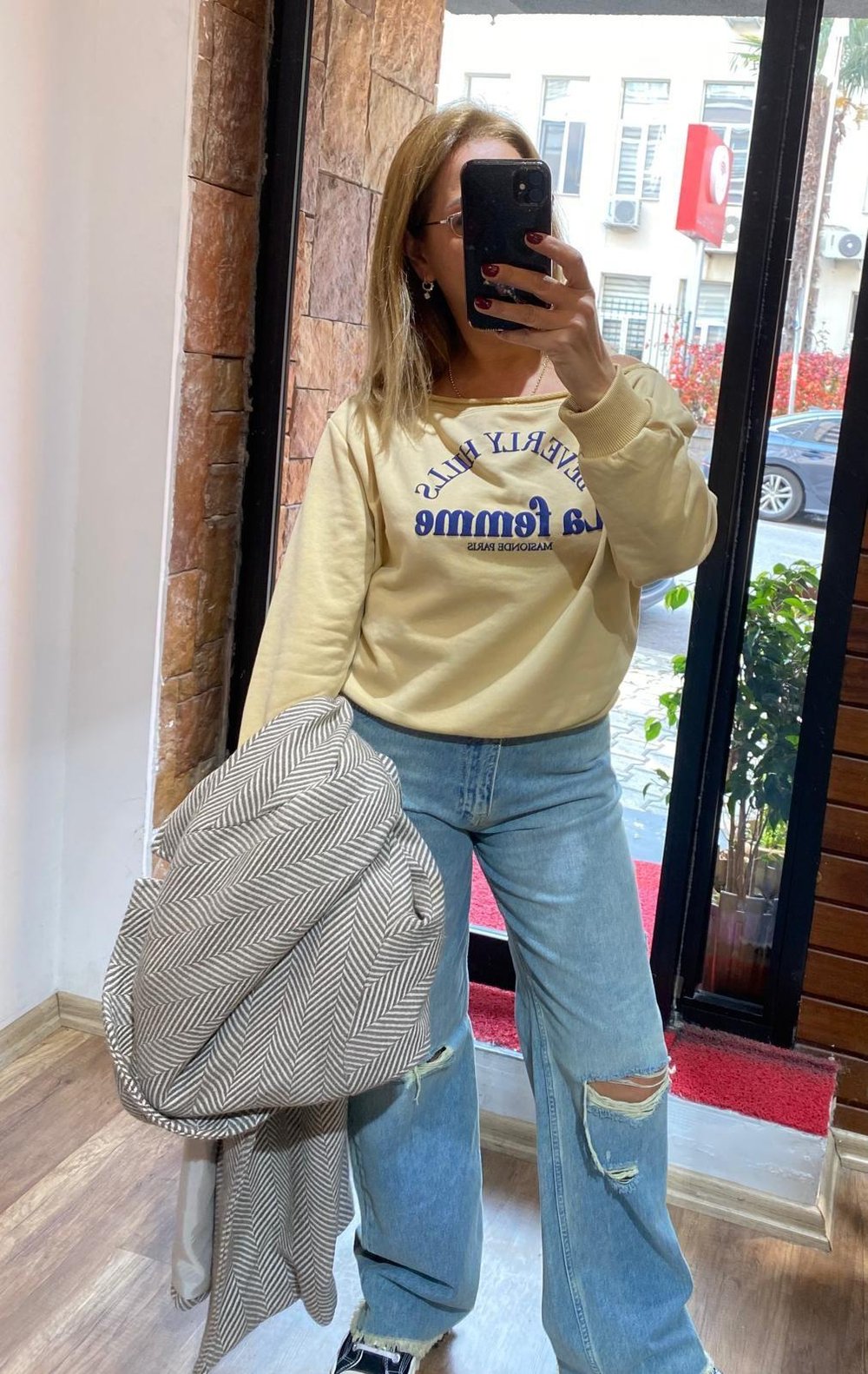 Kayık Yaka Sweatshirt Hardal