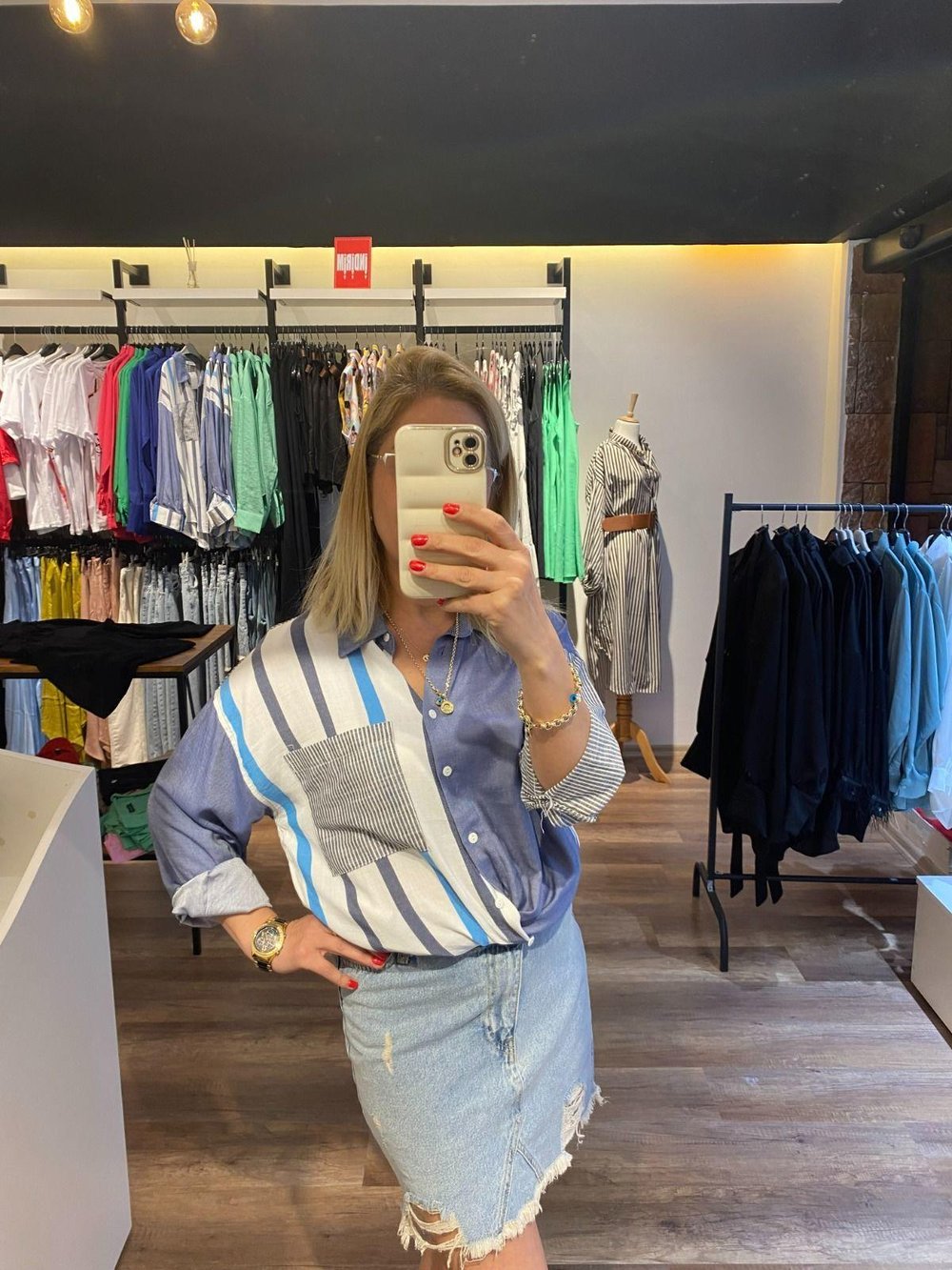 Mini  Yırtık Detaylı Jean Etek