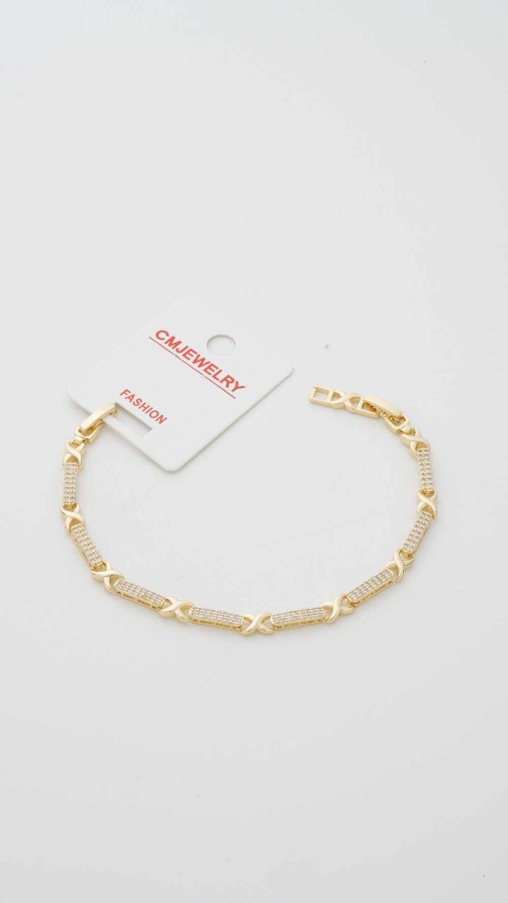 CM   BLKLK 0182