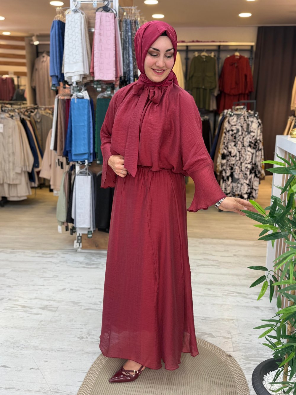 VUAL ETEKLİ TAKIM