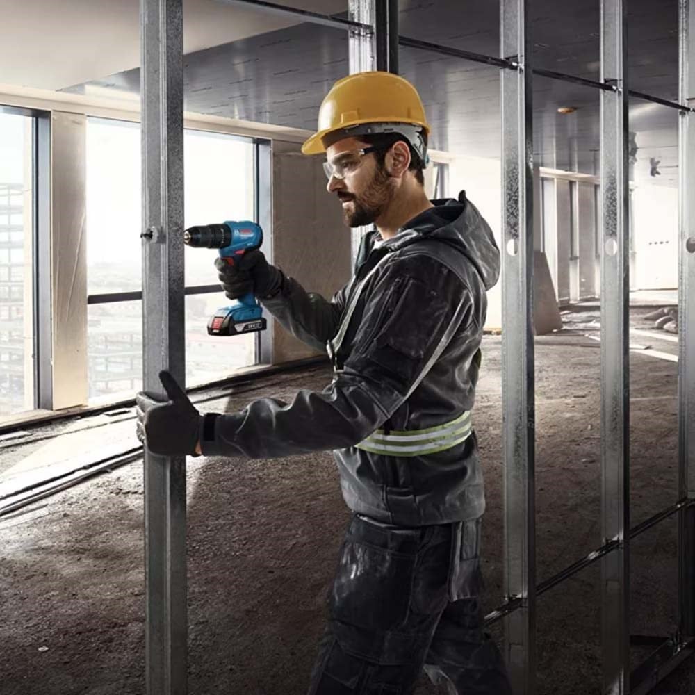 BOSCH 4080654372 GSB 185-LI Akülü Darbeli Vidalama Çift Akülü 18V 2 Ah