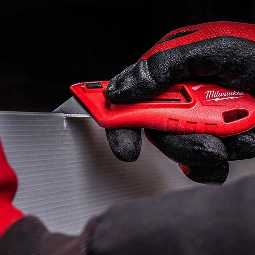 MILWAUKEE Kompakt Kontrol Maket Bıçağı