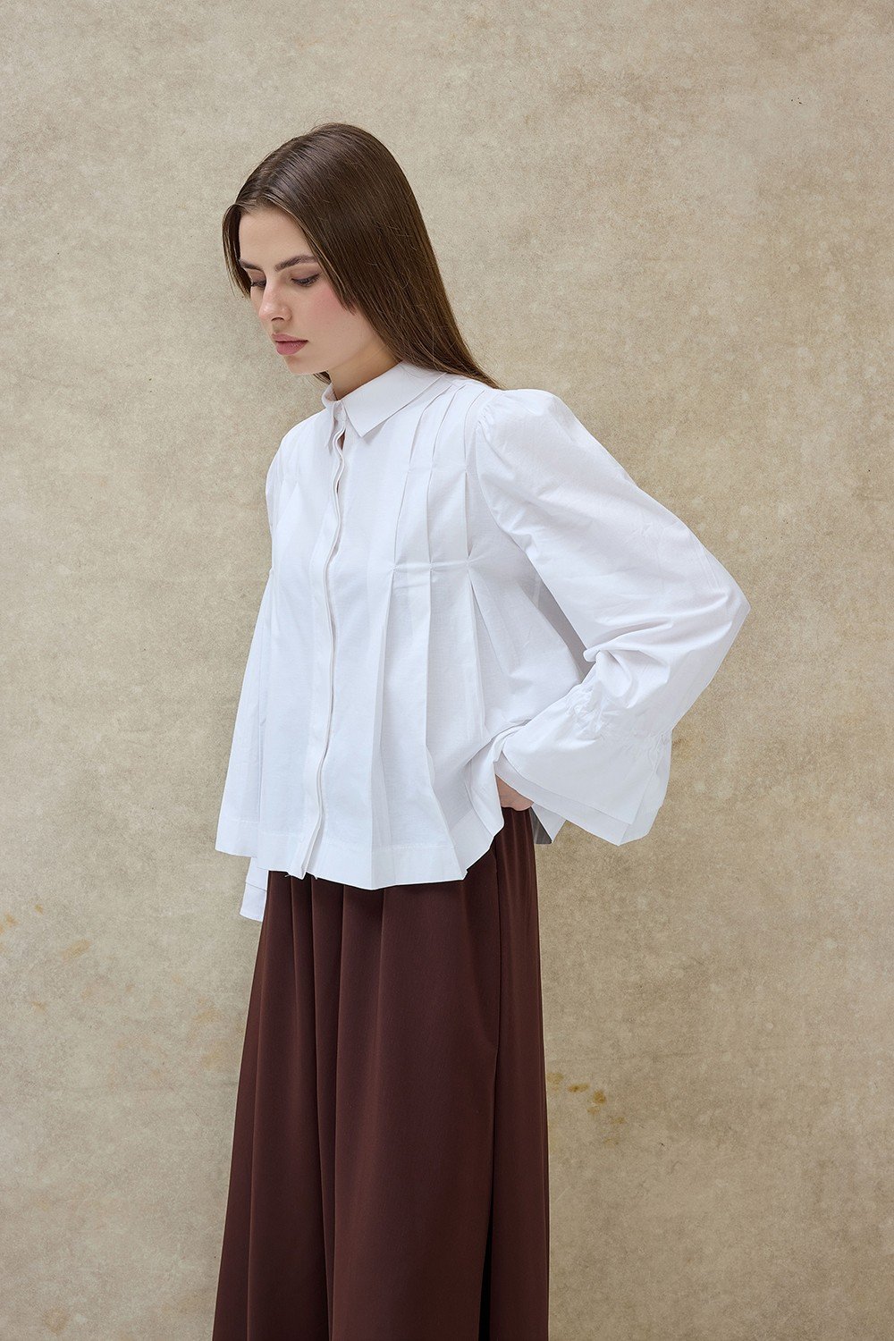 Beyaz Liza Kolu Bağcıklı Gömlek 