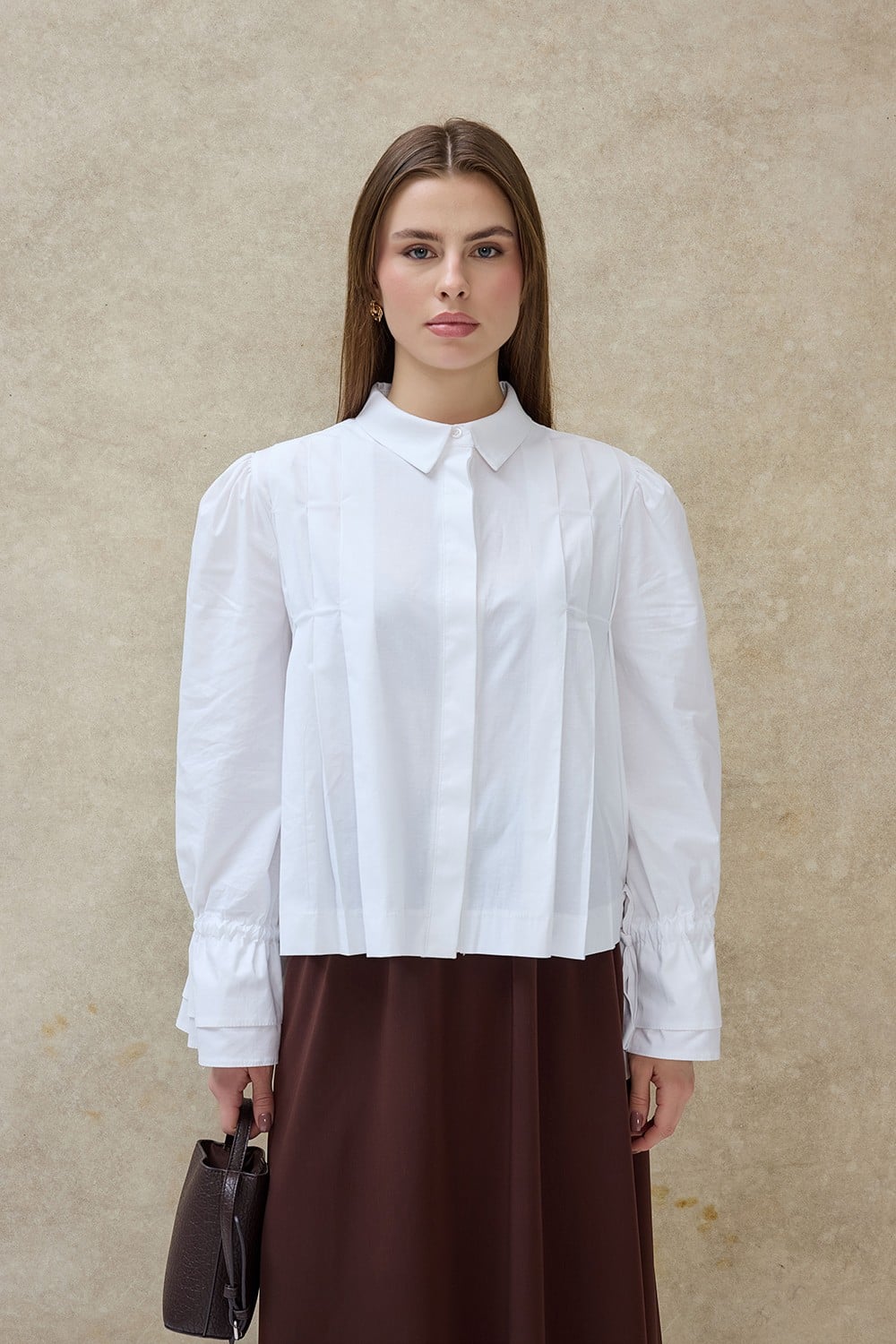 Beyaz Liza Kolu Bağcıklı Gömlek 