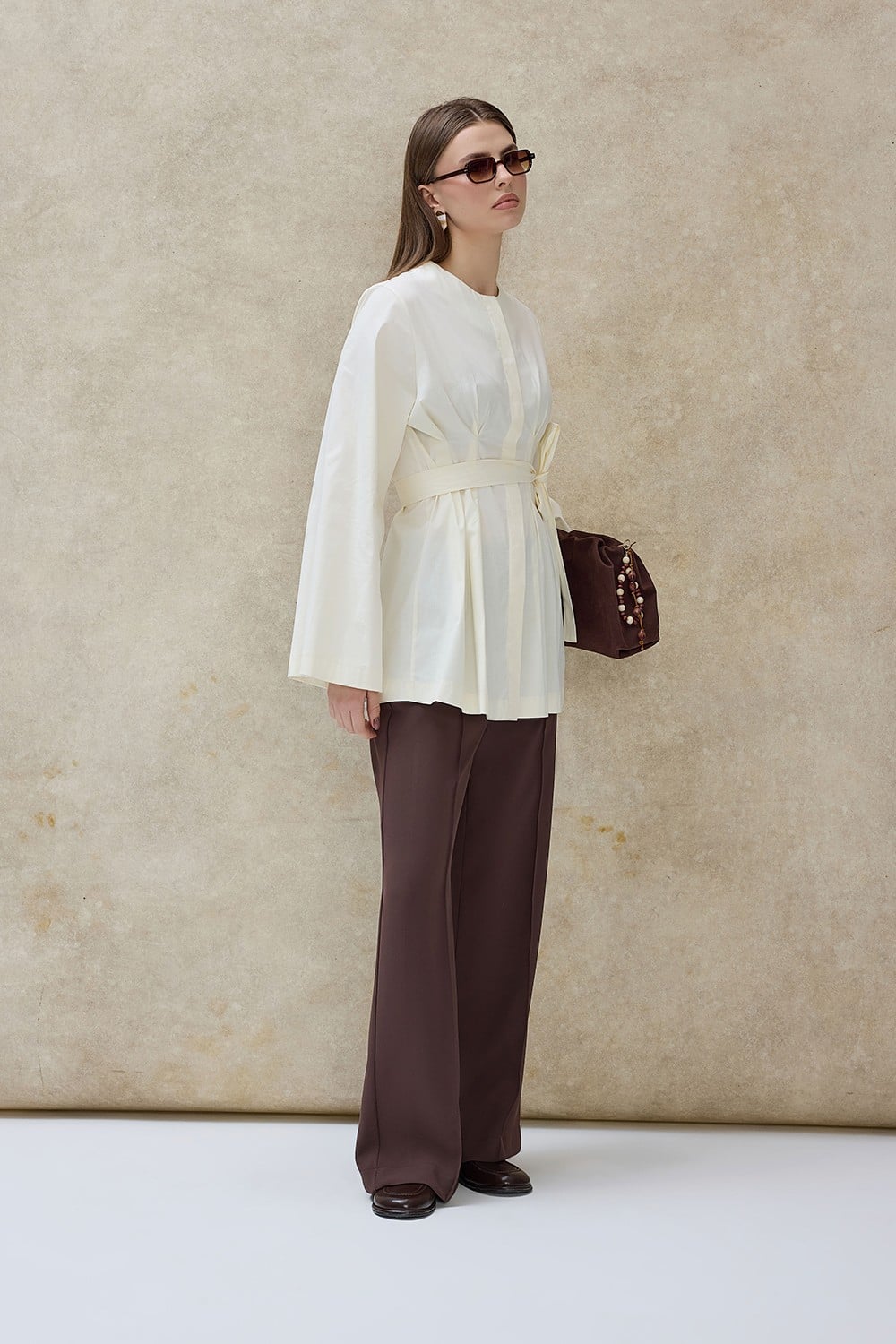 Krem Mirel Geniş Kol Pileli Gömlek 