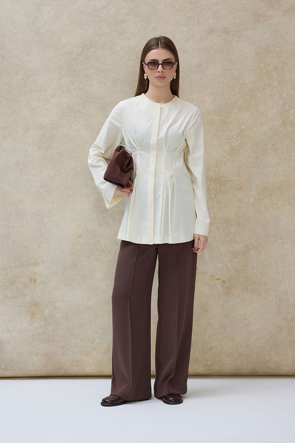 Krem Mirel Geniş Kol Pileli Gömlek 