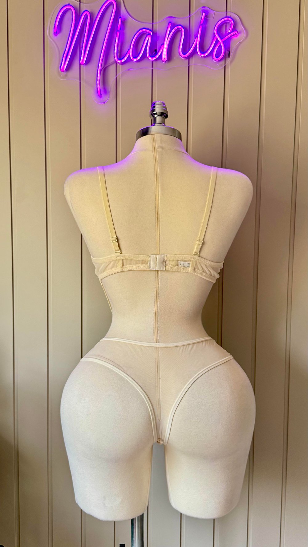 Ekru Balenli Çiçek Desenli Tül Bodysuit