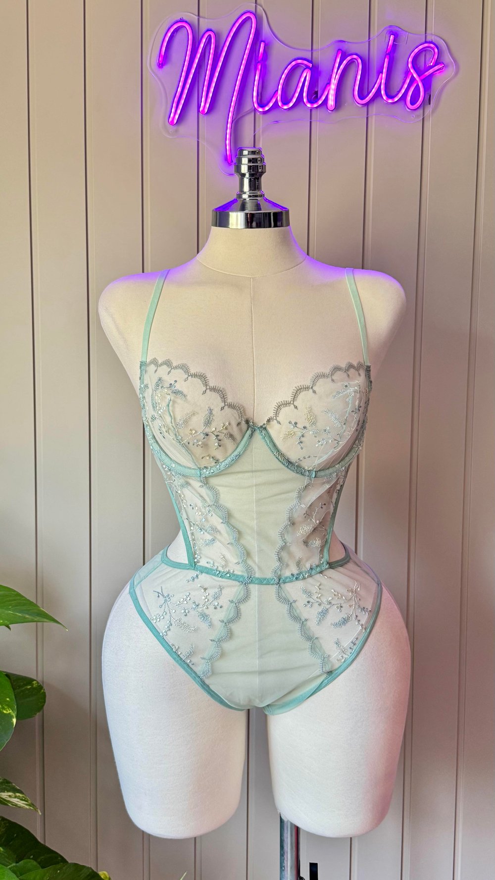 Mint Yeşili Tül Desenli Bodysuit