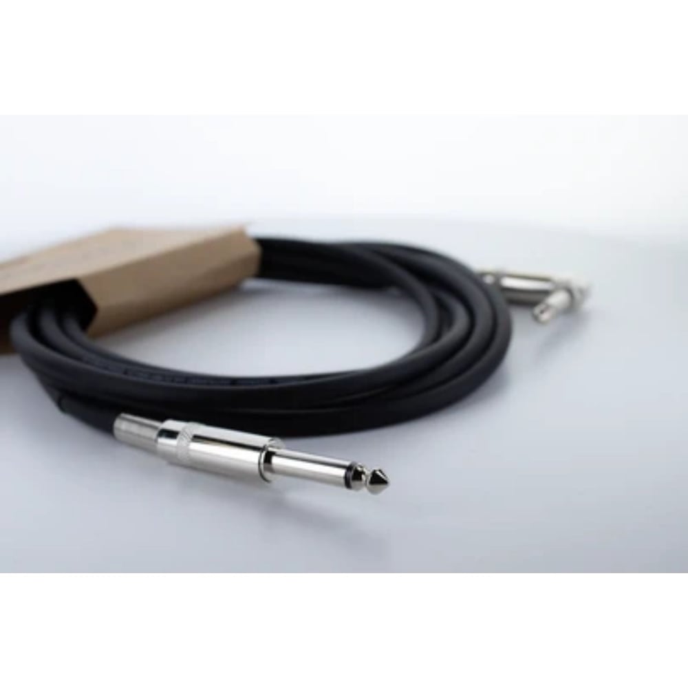 Cordial Cable EI 3 PR Dik Açılı Enstrüman ve Gitar Kablosu (3m, Siyah)