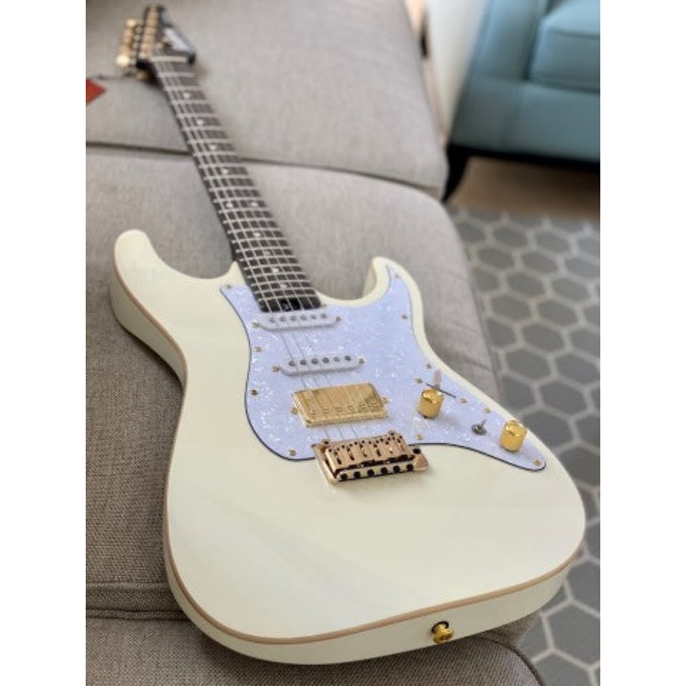 Soloking MS-1 Classic Flat Top in Vintage White with One Piece Rosewood Neck Special Run W/Gigbag
