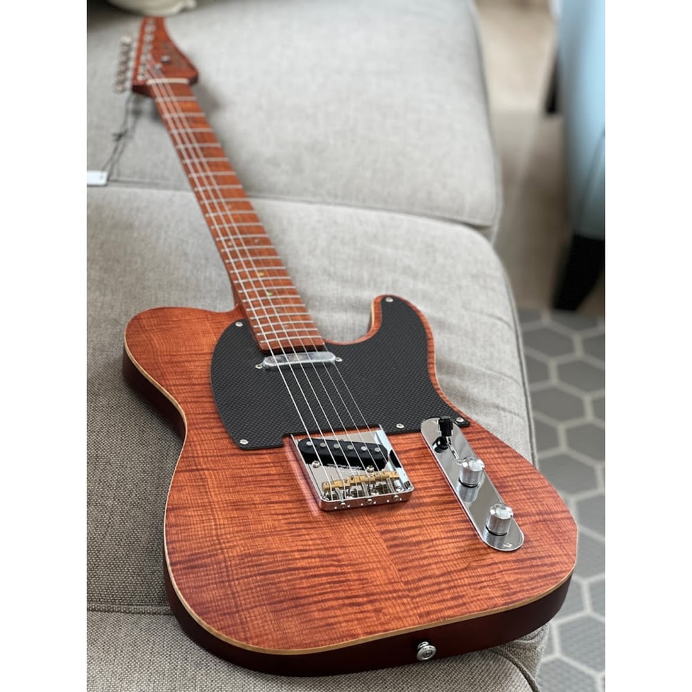 Soloking MT-1 FM Artisan with Roasted Flame Neck in Caramel Special Run W/Hardcase