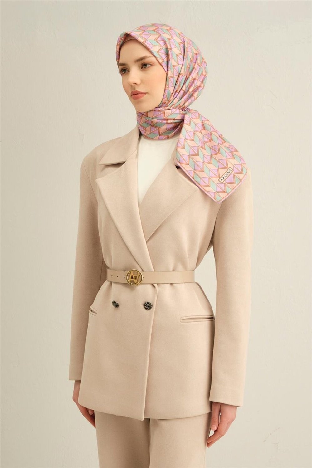 Geometrik Desenli Saf İpek Twill Eşarp 9309D 34