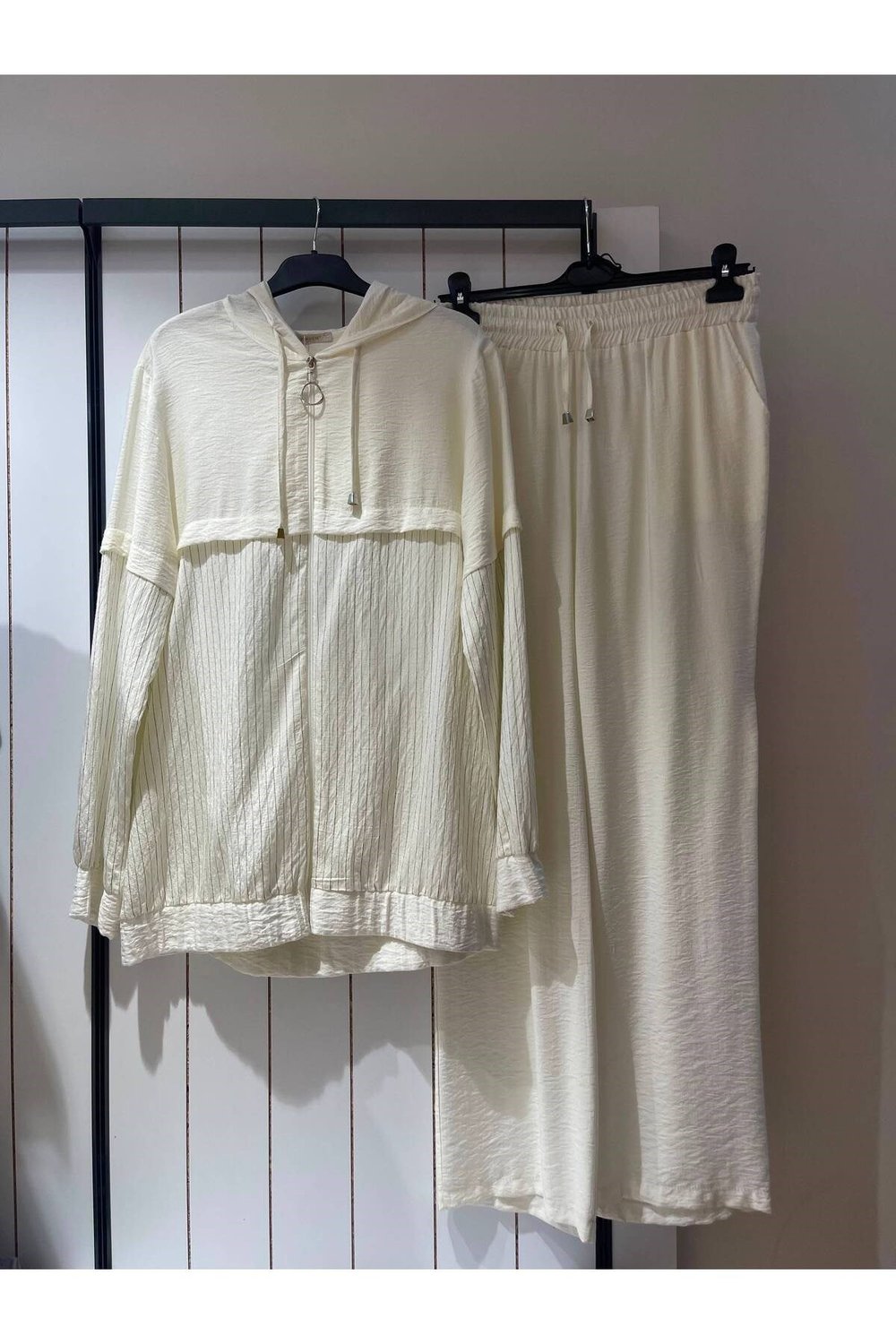 PANTOLONLU TAKIM ALT ÜST 26YTKM9503