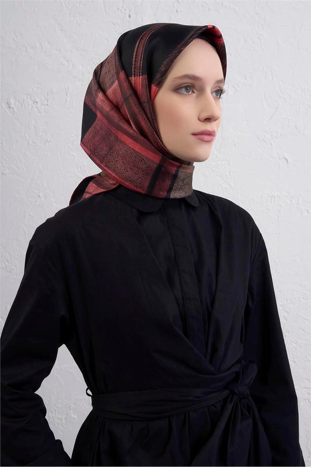 Saf İpek Sura Eşarp 9424D 32