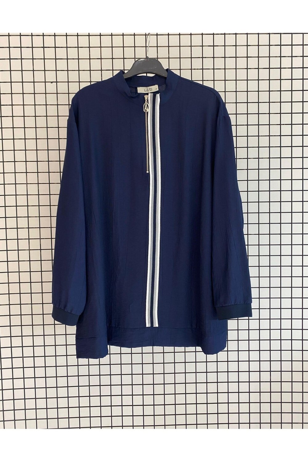 Trend Şerit Detaylı Rayon Çilek Kumaş Rahat Kalıp Yazlık Tunik