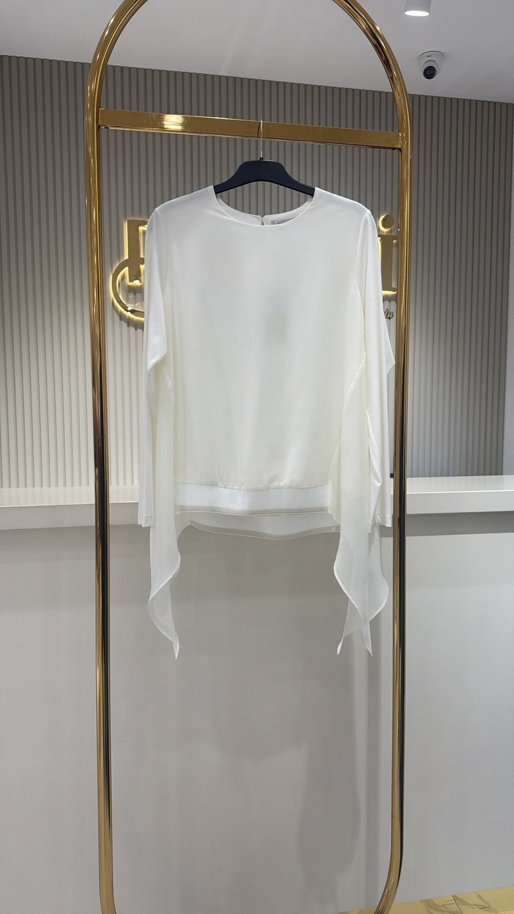 Fuat Gürşen  6301 Bluz
