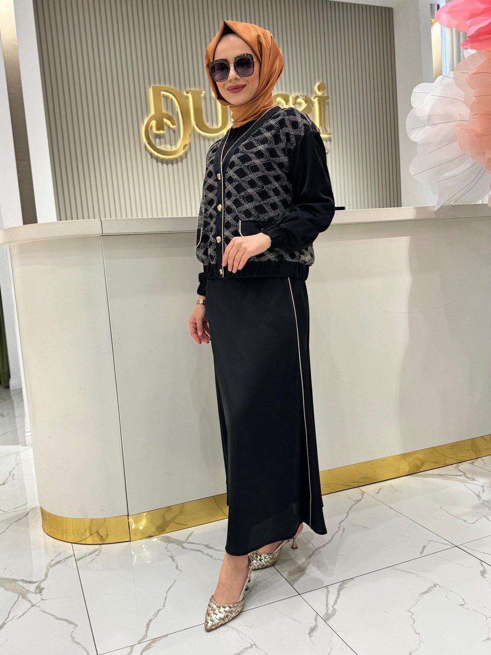 Müsemma Ayşan Takım  - Siyah