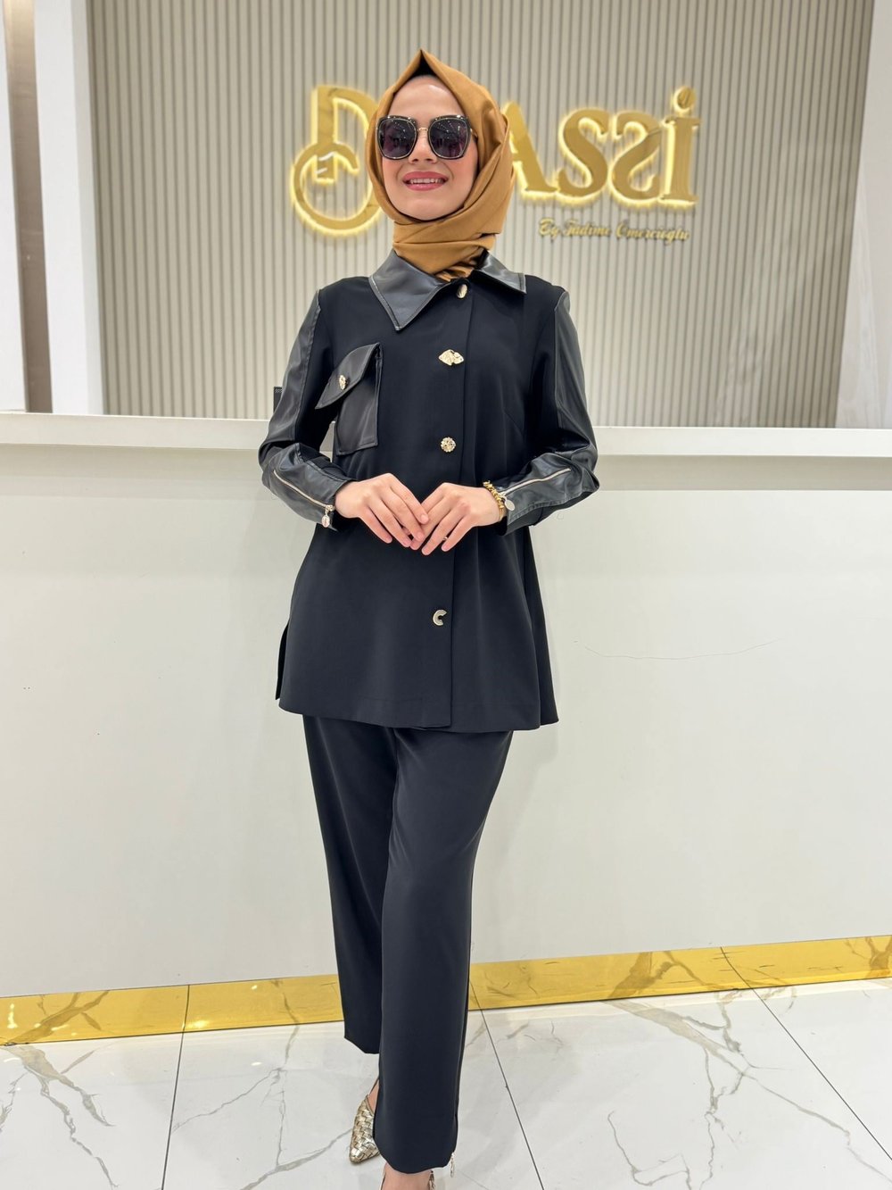 Müsemma Zelal Takım  - Siyah