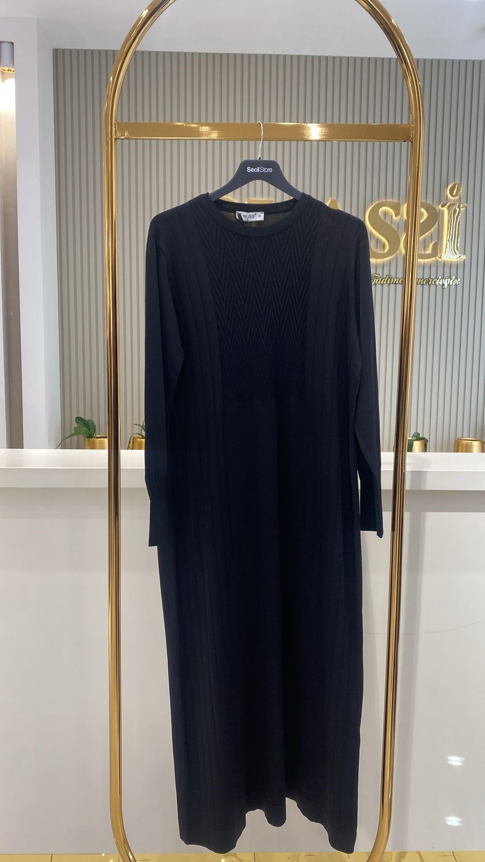 Nuss 509 Elbise  - SİYAH