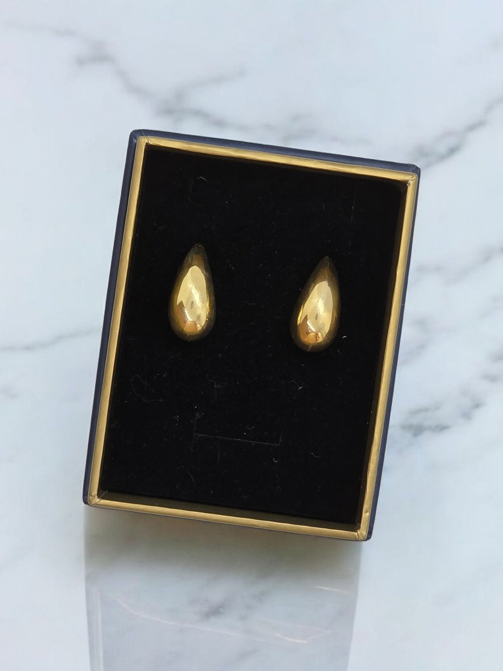 Orta Boy Gold Damla Küpe