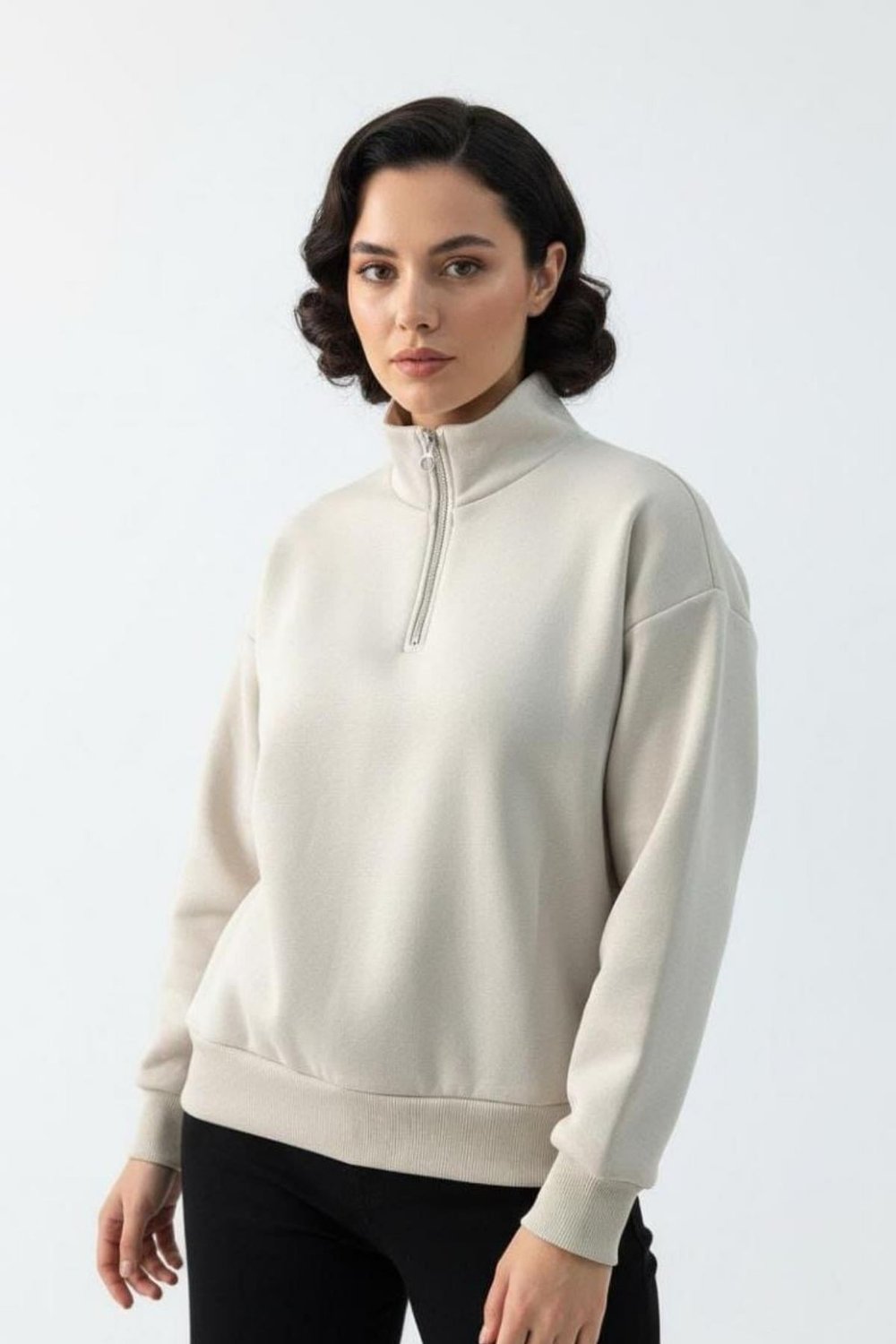 Bej Yarım Fermuarlı Sweatshirt