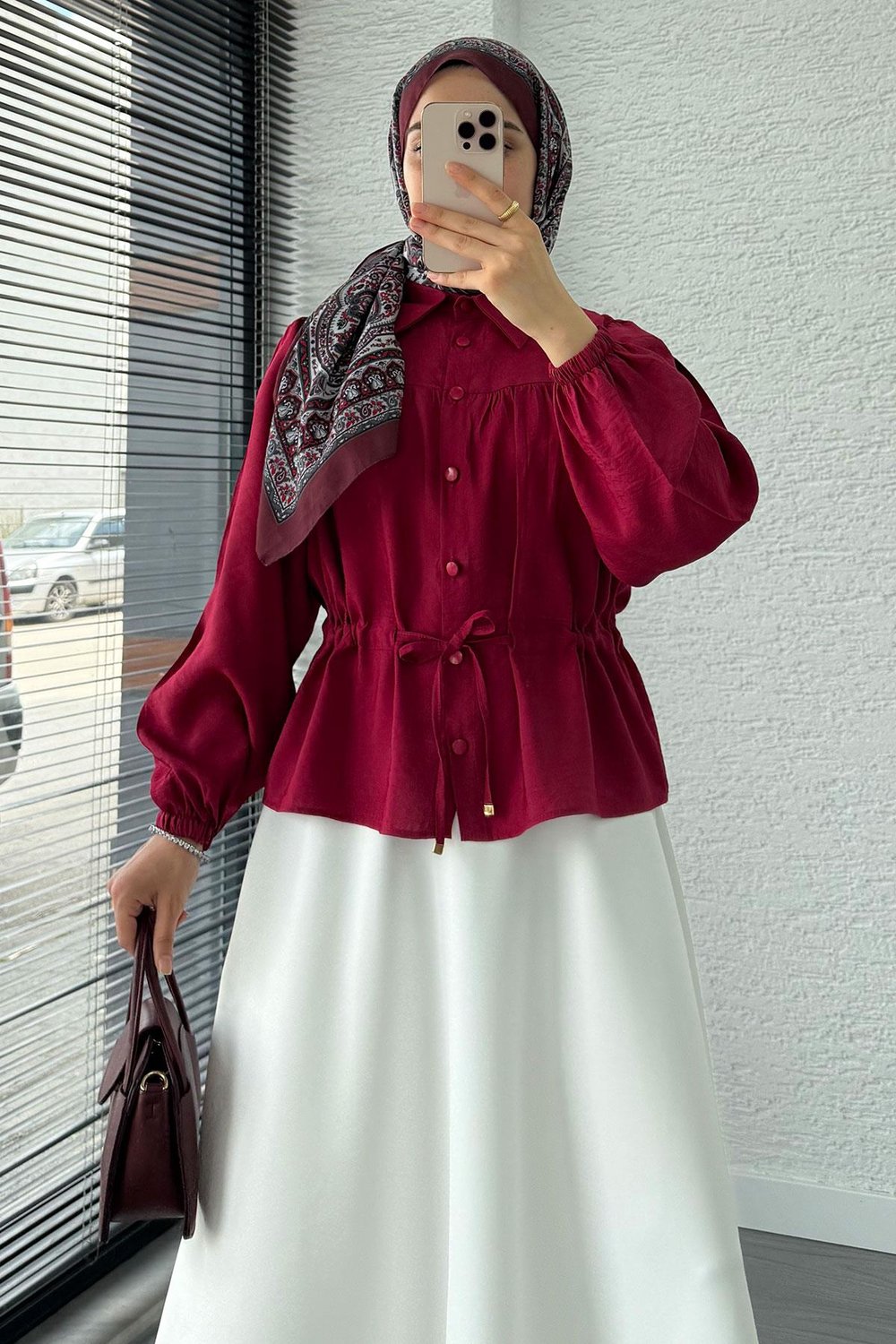 Beli Bağmalı Düğmeli Gömlek Bordo