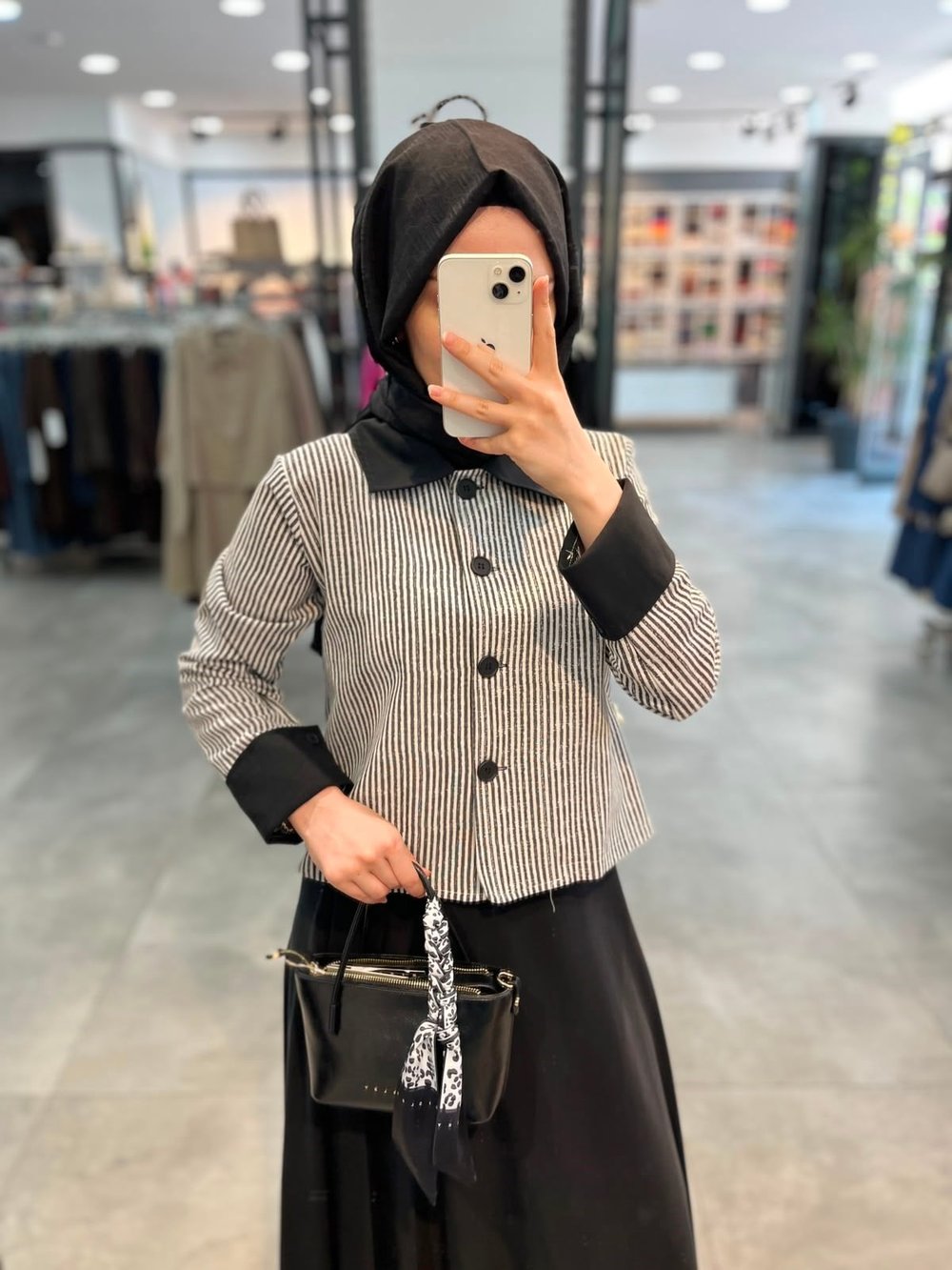 Alesya Katlamalı Manşet Detaylı Çizgili Ceket Etek Takım - Siyah