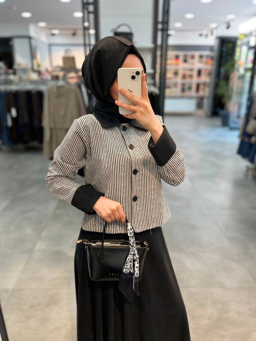 Alesya Katlamalı Manşet Detaylı Çizgili Ceket Etek Takım - Siyah