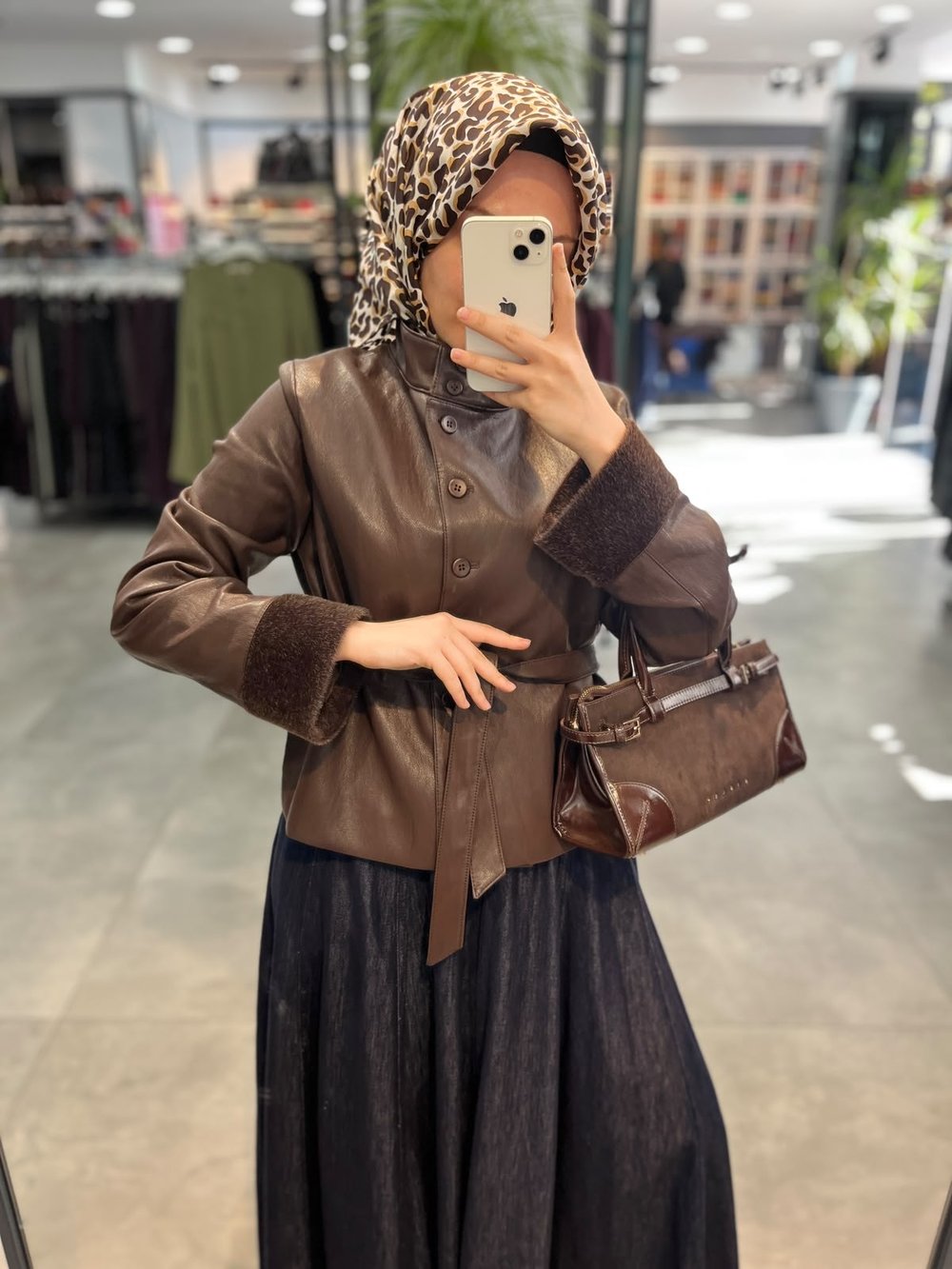 Tuğba Kemerli Dik Yaka Mont - Kahve