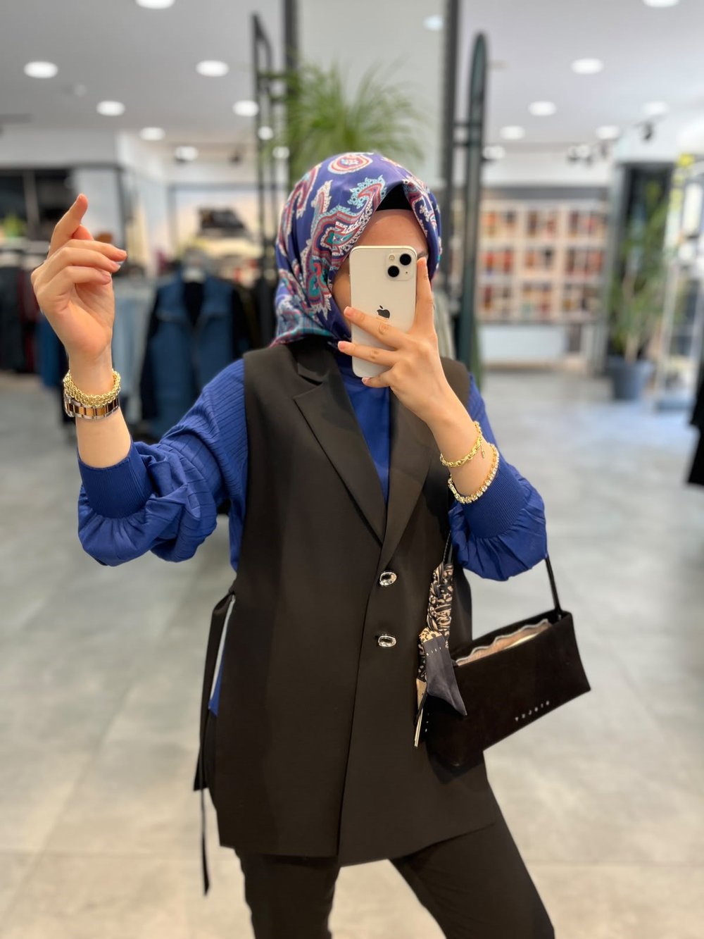 Tuğba Kruvaze Yaka Yelek - Siyah