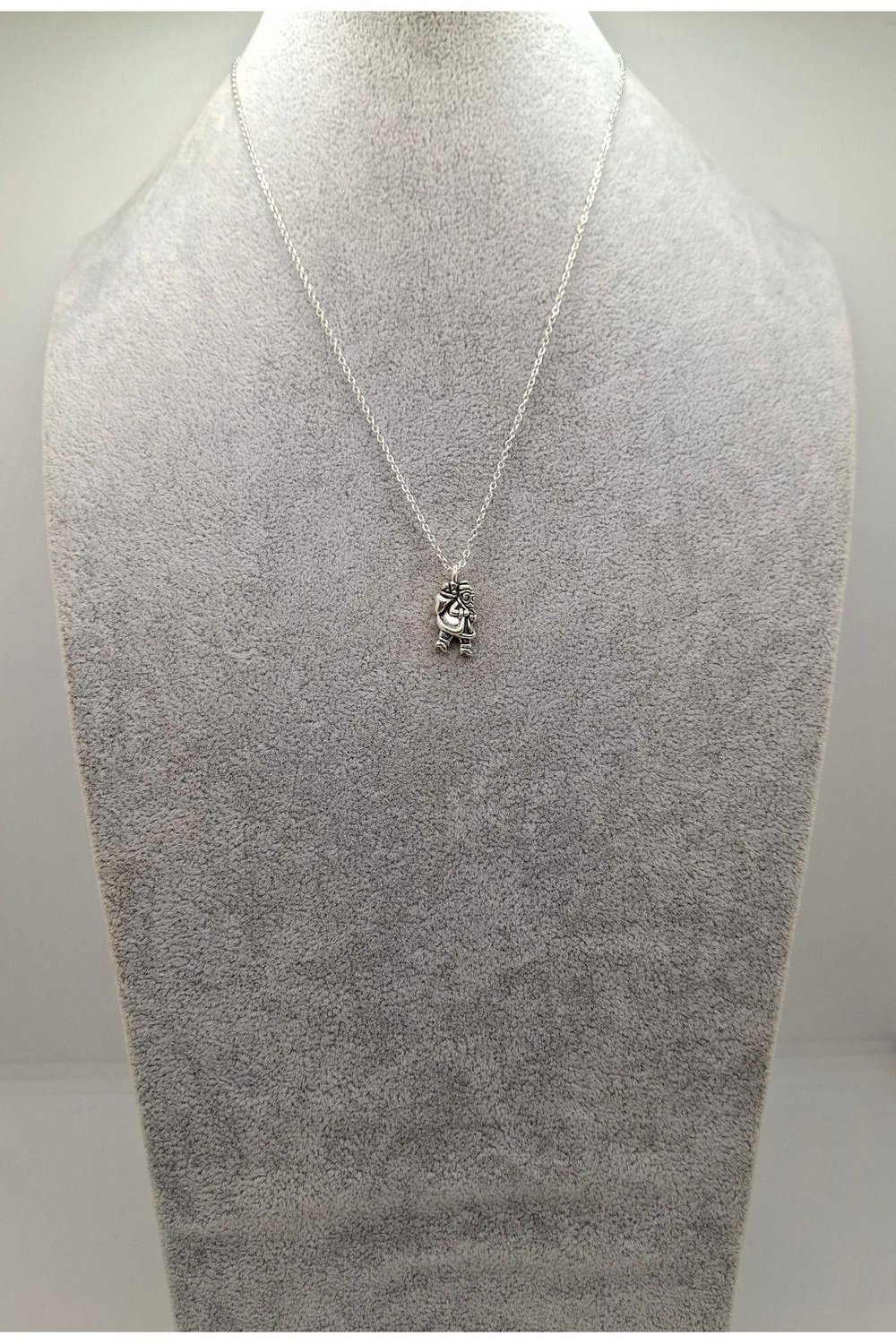 Gümüş Renk Noel Baba Model Kolye