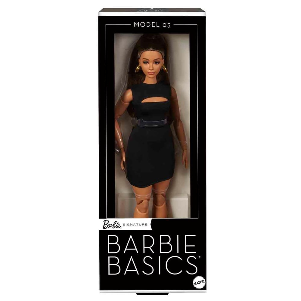 BARBİE İKONİK KOLEKSİYON BEBEKLER