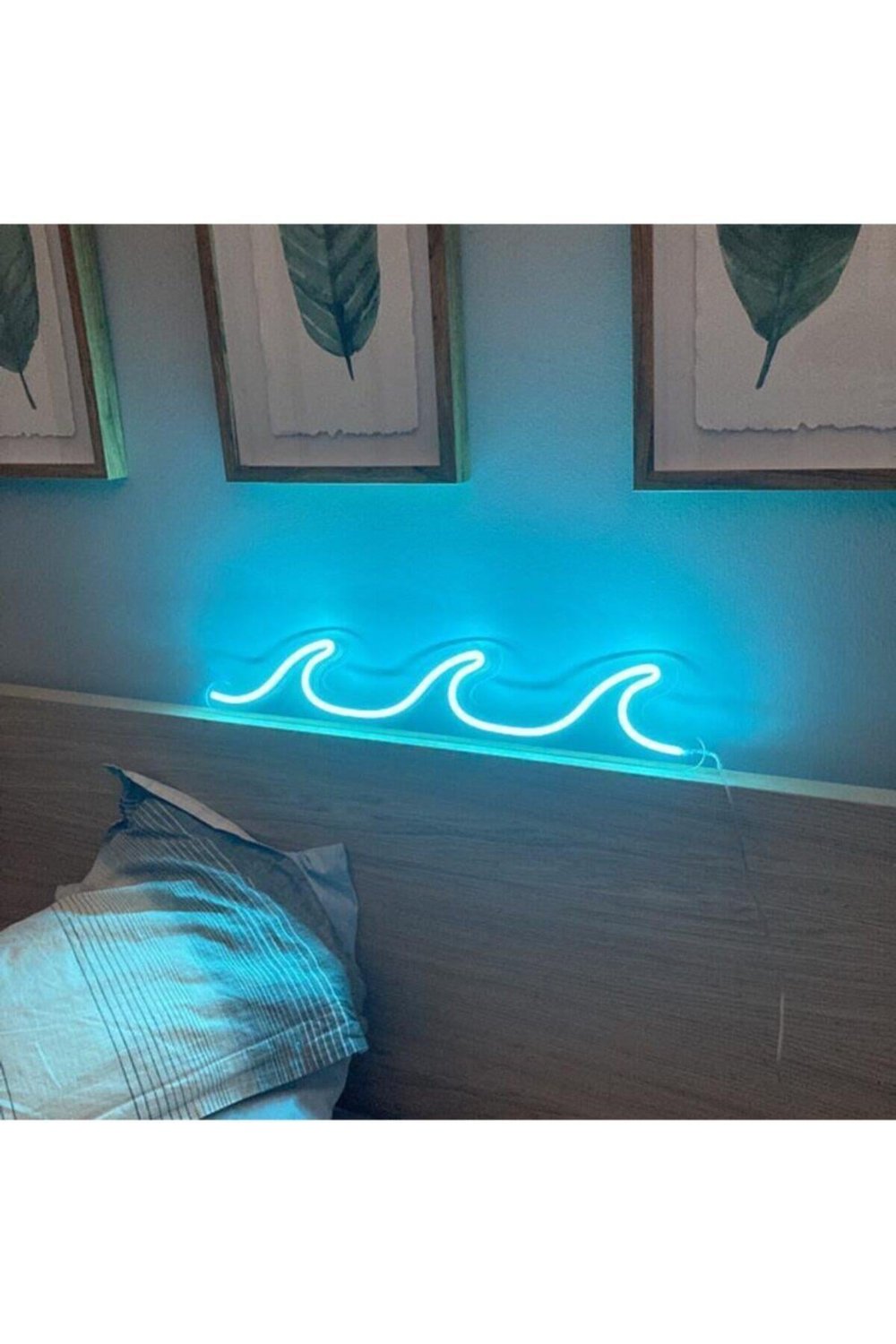 Neon Dalga Işıklı Duvar Tabelası – Mavi LED Dekoratif Dalga Figürü (Hazır Neon)