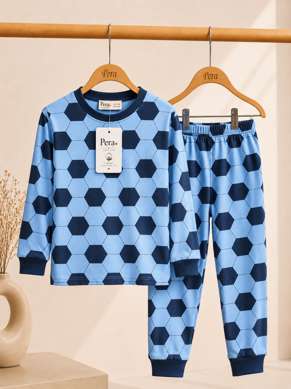 Top Desenli İnce Mevsimlik Pijama Takımı