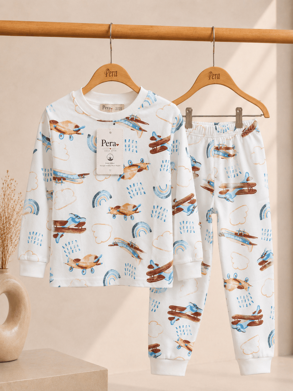 Uçak Desenli Kalın Mevsimlik Pijama Takımı