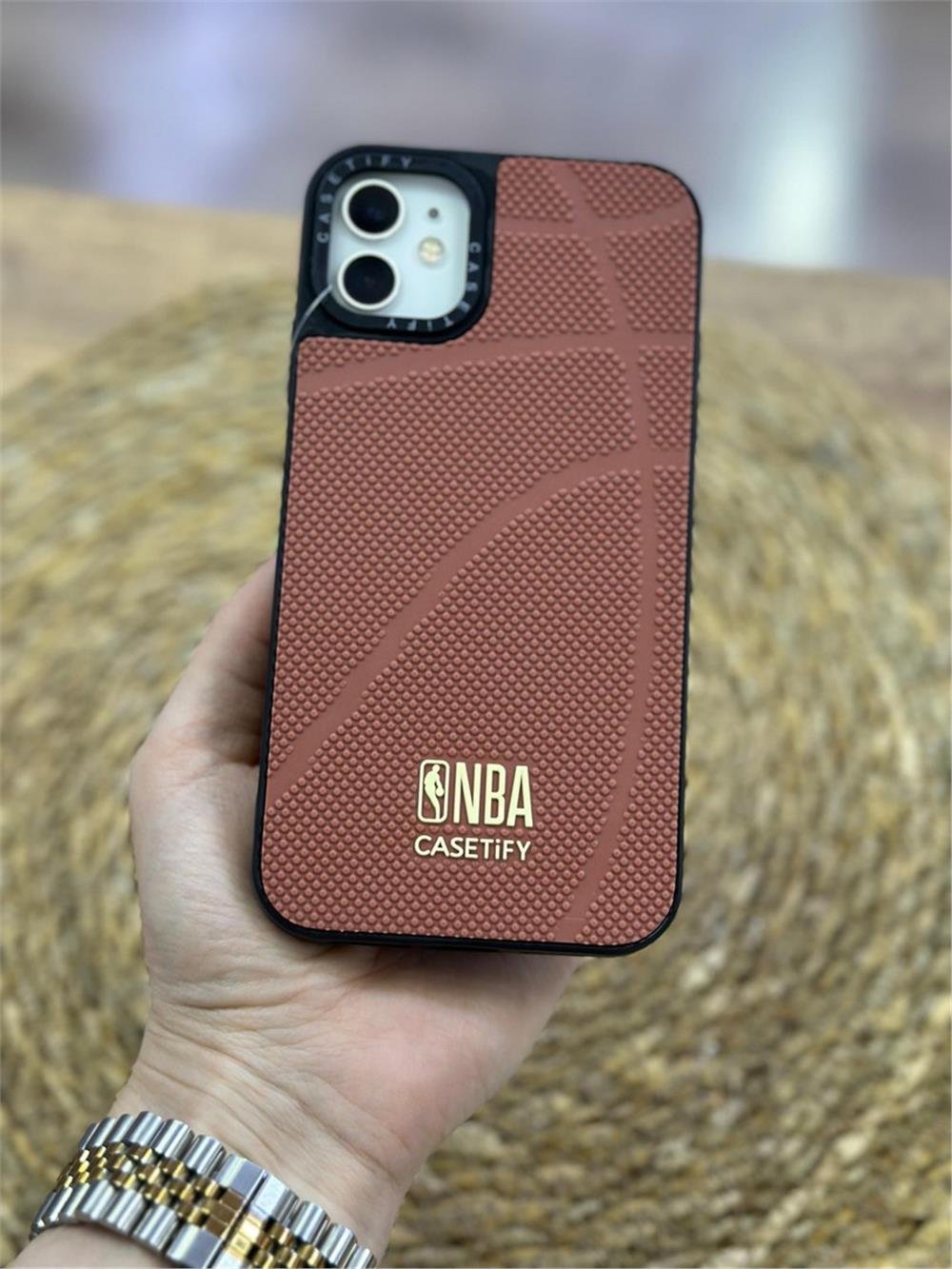 iPhone 11 Kılıf - Kabartmalı