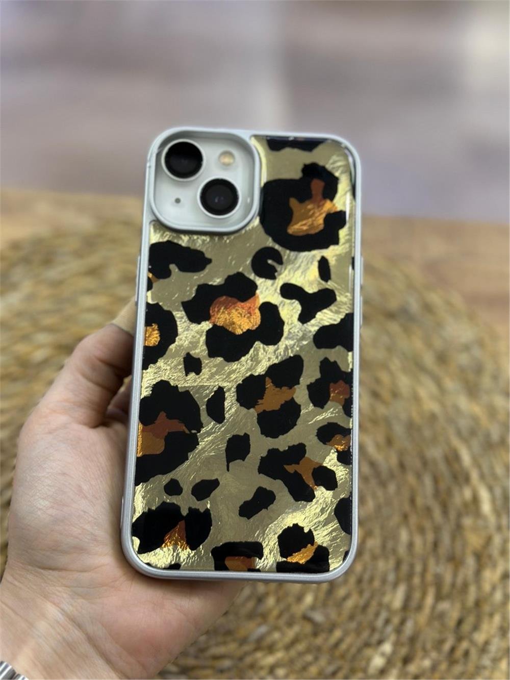 iPhone 13 / 14 / 15 Kılıf - 