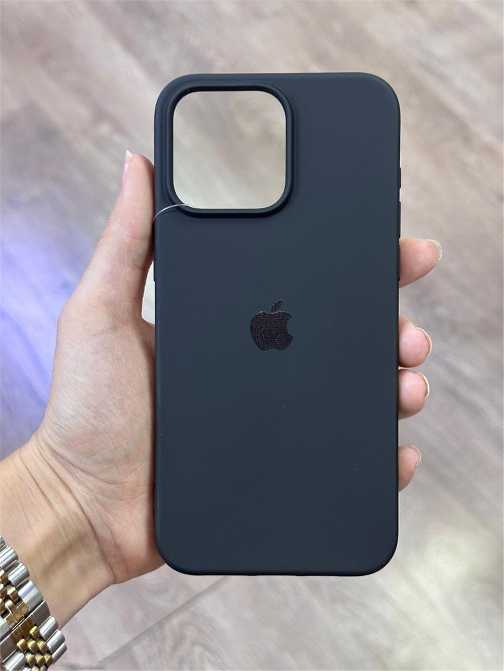 iPhone 15 Pro Max Kılıf - Logolu Lansman, İçi Kadife