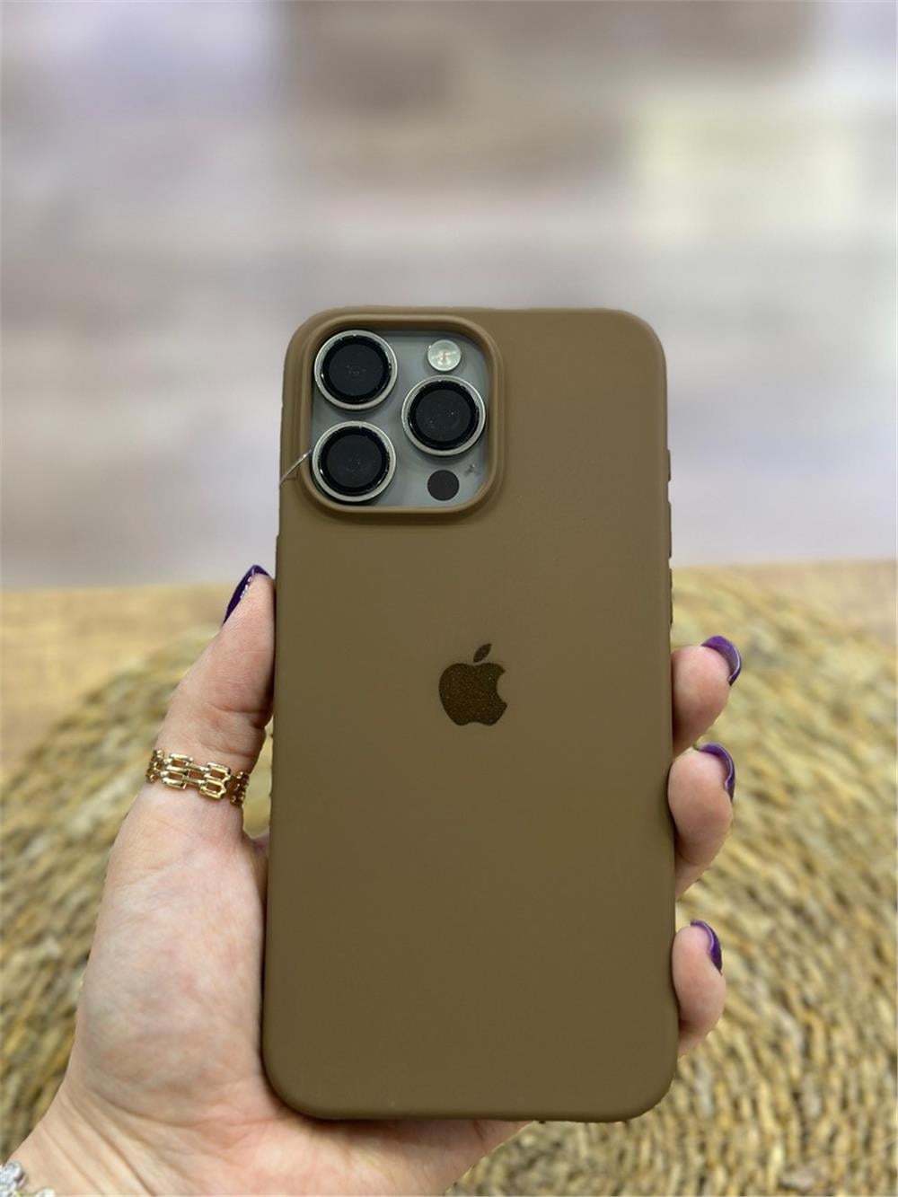 iPhone 15 Pro Max Kılıf - Logolu Lansman, İçi Kadife