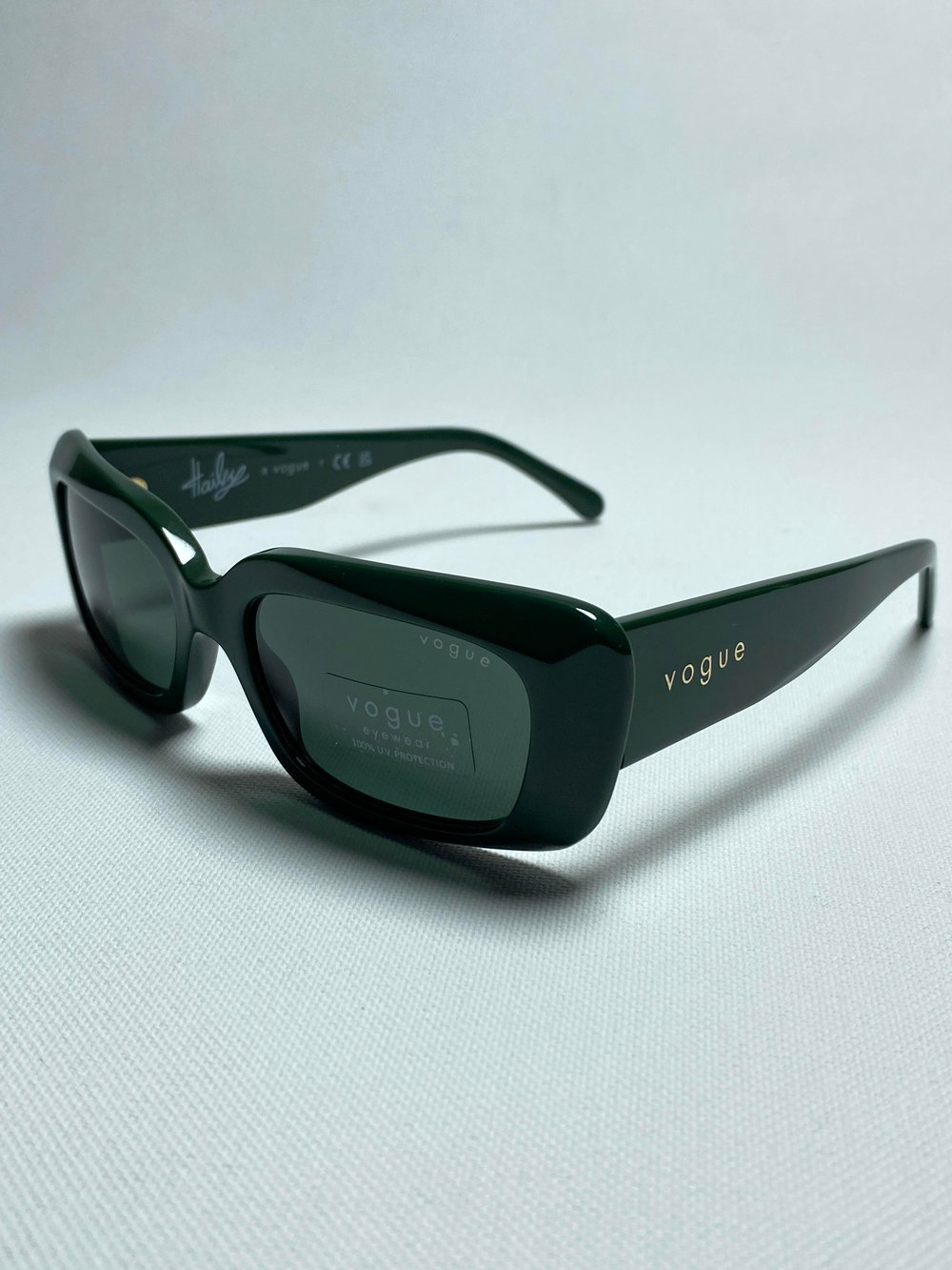 VO5440S 300071 52-17 135 3N VOGUE Güneş Gözlüğü