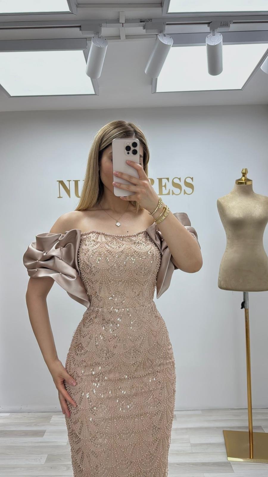 Tasli gold karpuz kollu abiye