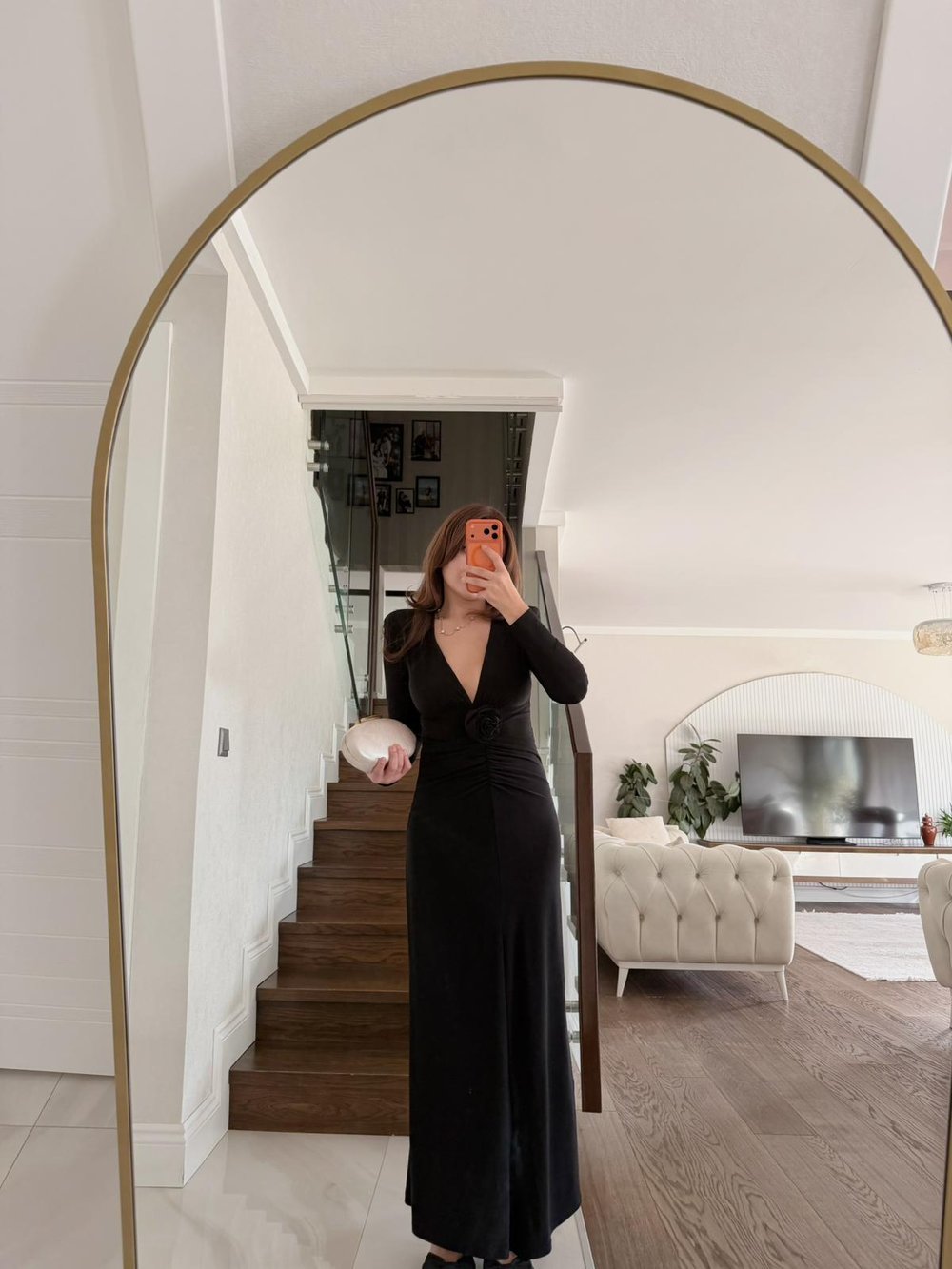 GÜL DETAYLI ELBİSE