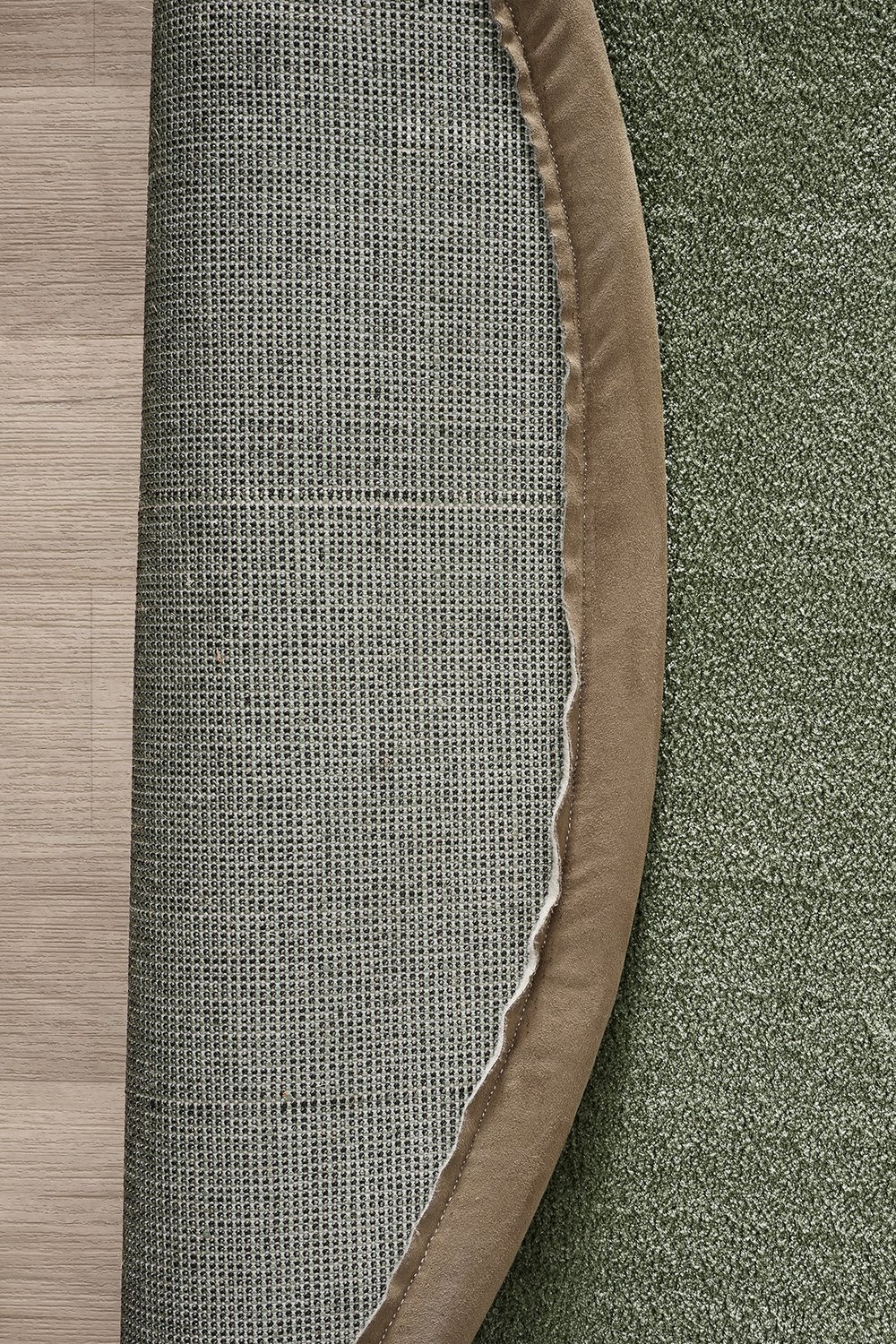 Bali Serisi Bordürlü Yuvarlak Halı Yeşil Vizon Süet Kenarlı Mikrofiber Yumuşak Salon Halısı