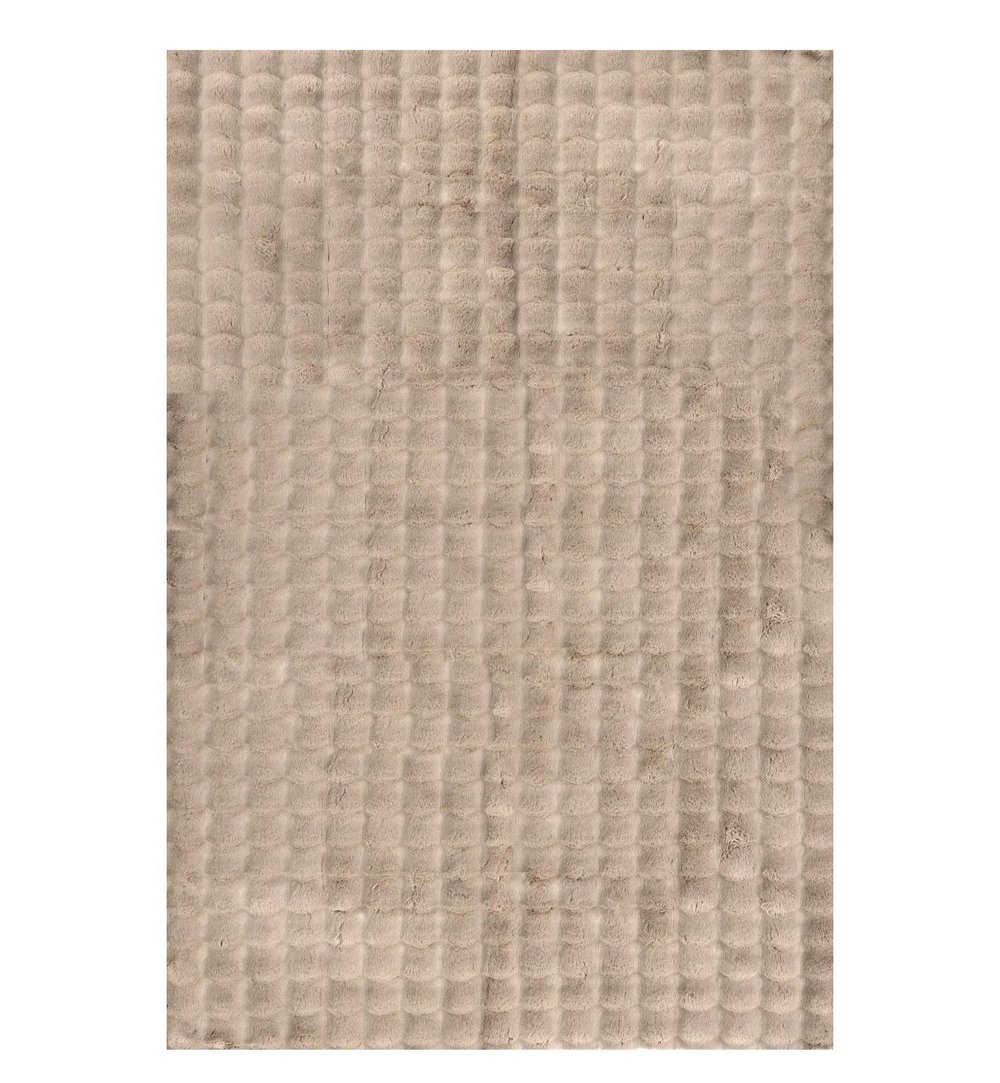 Dekoratif Camel Peluş Halı – Kaymaz, Kolay Temizlenen, Yumuşak Dokulu