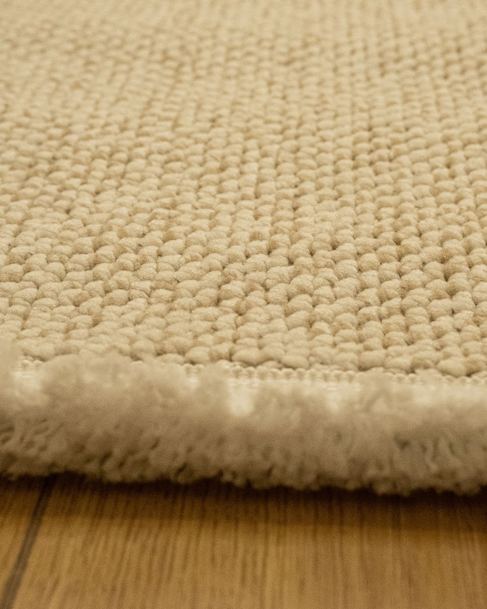 Zümrüt Seri Gri Düz Dokulu Halı Püskül Detaylı Modern Minimal Tasarım Kaymaz Taban Toz Tutmayan Makine Dokuma Özel Ölçü Uyumlu